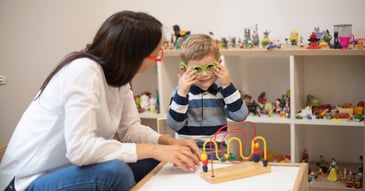 child in play therapy expressing emotions