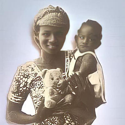 child photo of Viviane Sakana