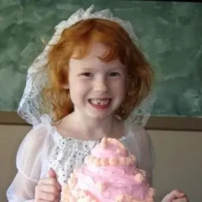 child photo of Kylie Navarro