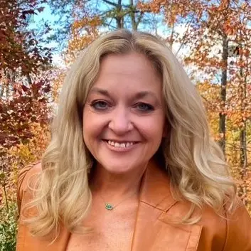 adult headshot of Melaina Kupka