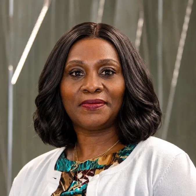 adult headshot of  Michelle Allen-Lee